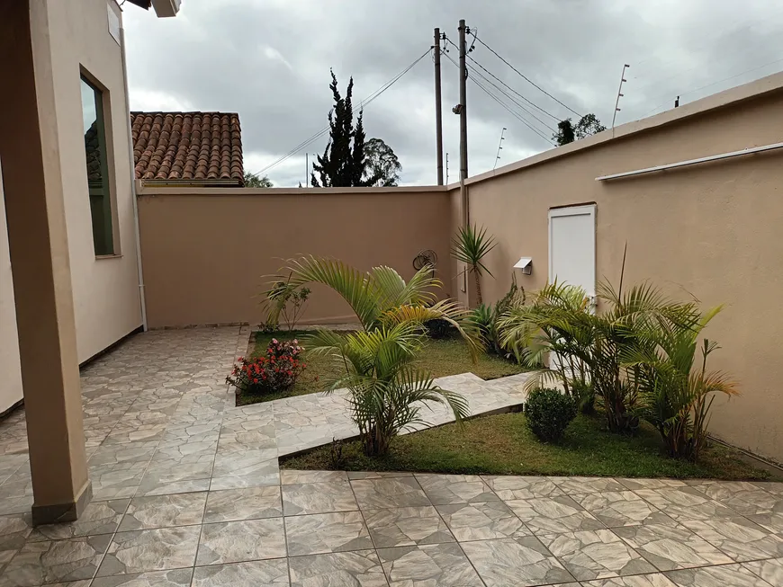 Foto 1 de Casa com 3 Quartos à venda, 280m² em Vale do Sol, Nova Lima