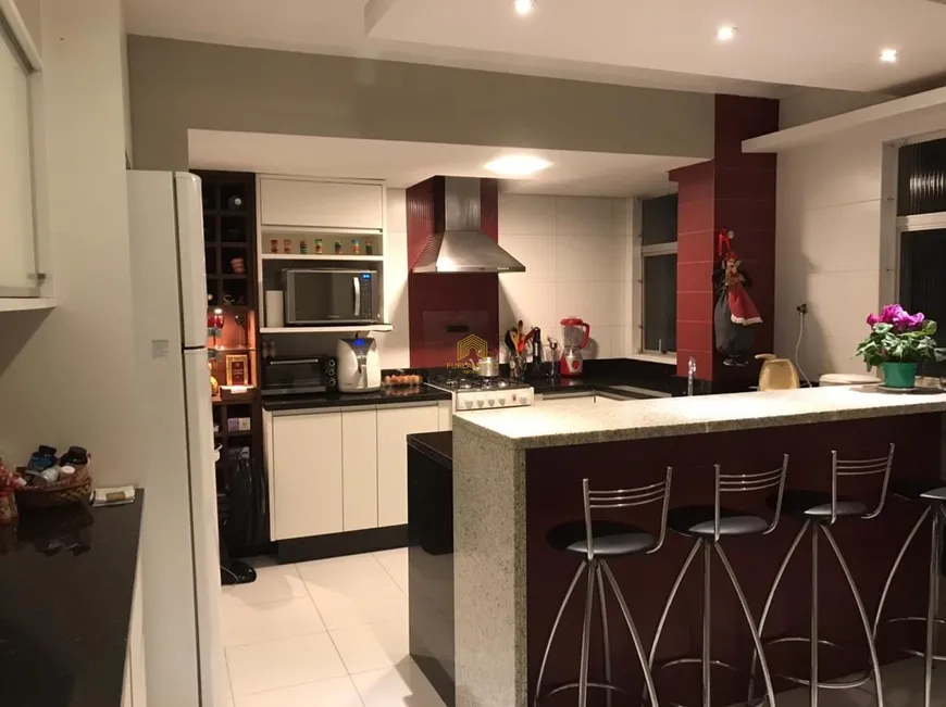 Foto 1 de Apartamento com 2 Quartos à venda, 296m² em Atiradores, Joinville