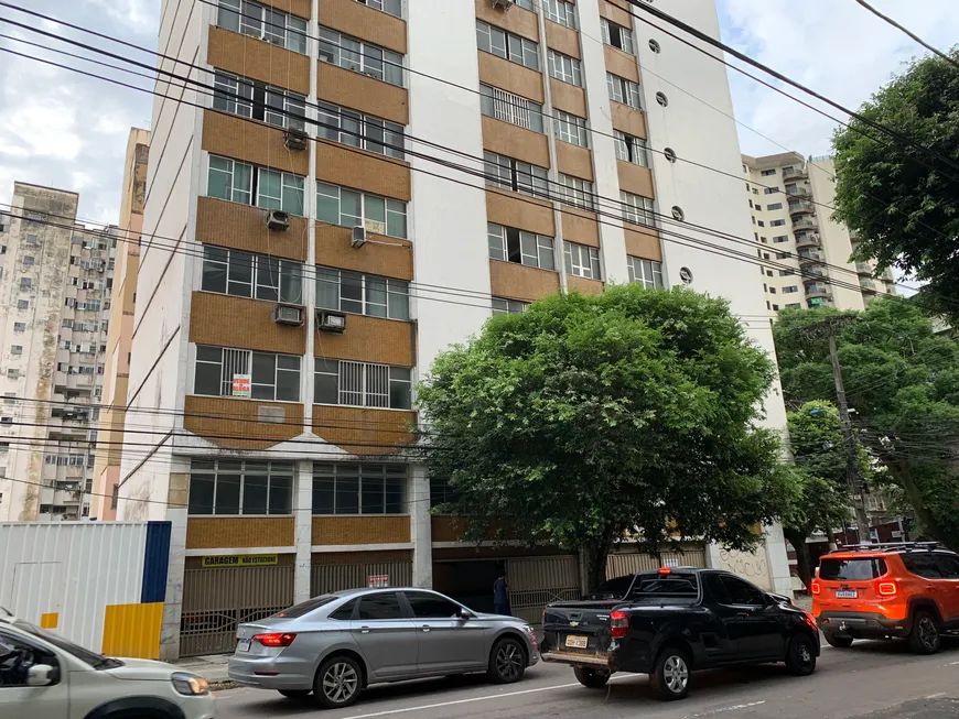 Foto 1 de Apartamento com 4 Quartos à venda, 290m² em Batista Campos, Belém