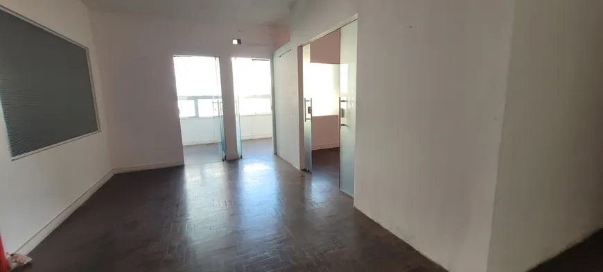 Foto 1 de Sala Comercial com 1 Quarto para alugar, 83m² em Lapa, Rio de Janeiro