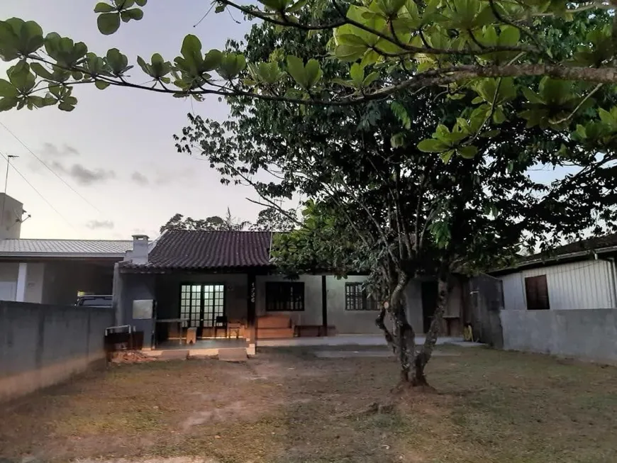 Foto 1 de Casa com 4 Quartos à venda, 125m² em Itapoá , Itapoá