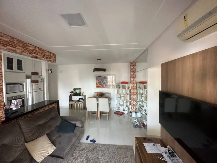 Foto 1 de Apartamento com 2 Quartos à venda, 79m² em Centro, São Vicente