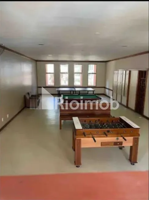 Foto 1 de Apartamento com 2 Quartos para venda ou aluguel, 60m² em Barra da Tijuca, Rio de Janeiro