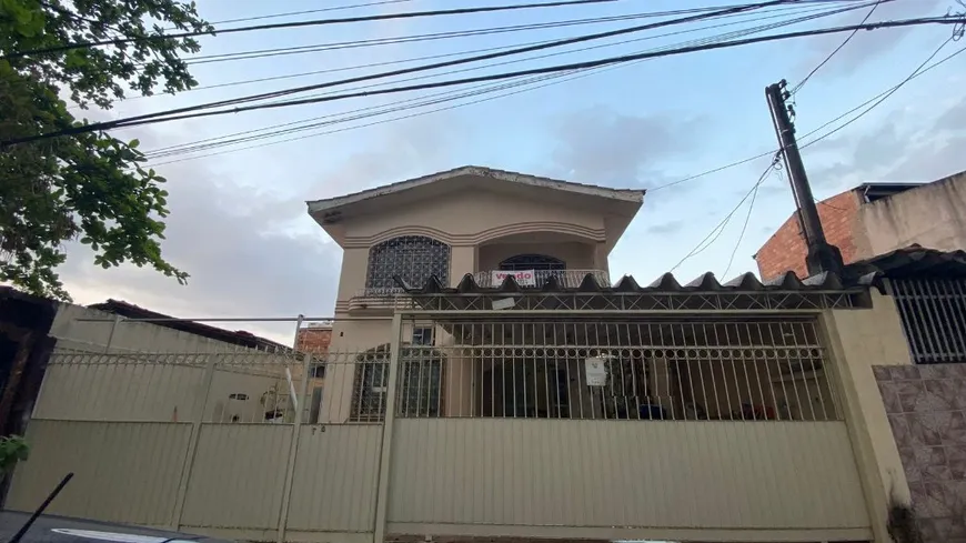 Foto 1 de Sobrado com 4 Quartos à venda, 250m² em Jardim Satélite, São José dos Campos