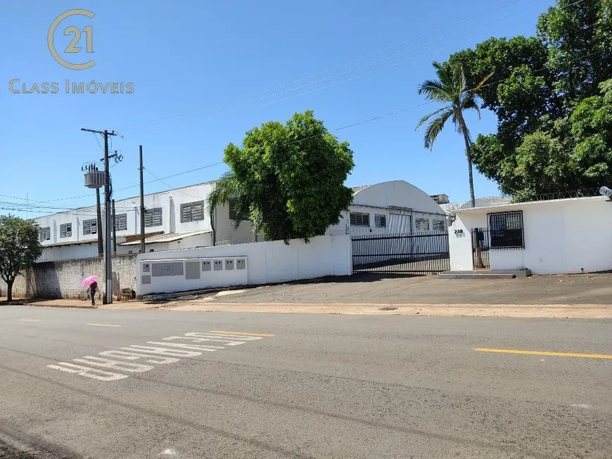 Foto 1 de Galpão/Depósito/Armazém para alugar, 1100m² em Veraliz, Londrina