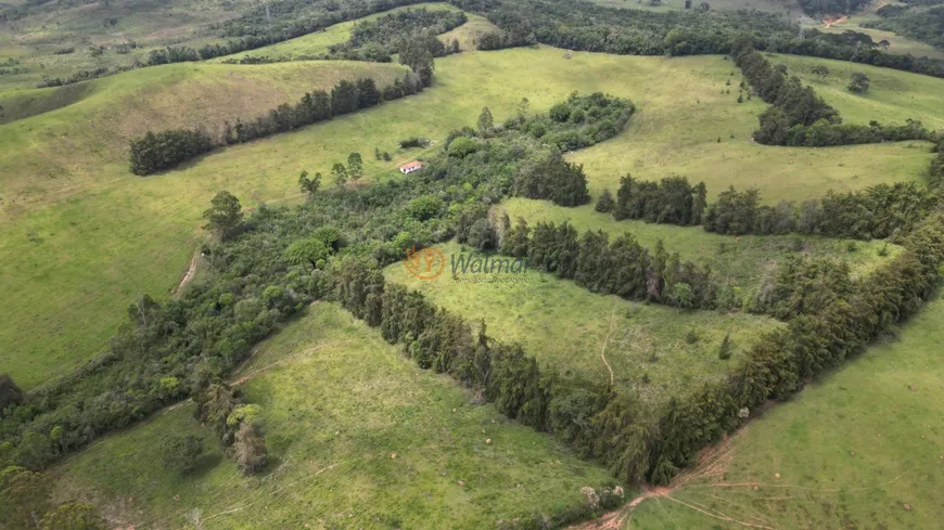 Foto 1 de Fazenda/Sítio com 4 Quartos à venda, 540m² em Centro, Barbacena