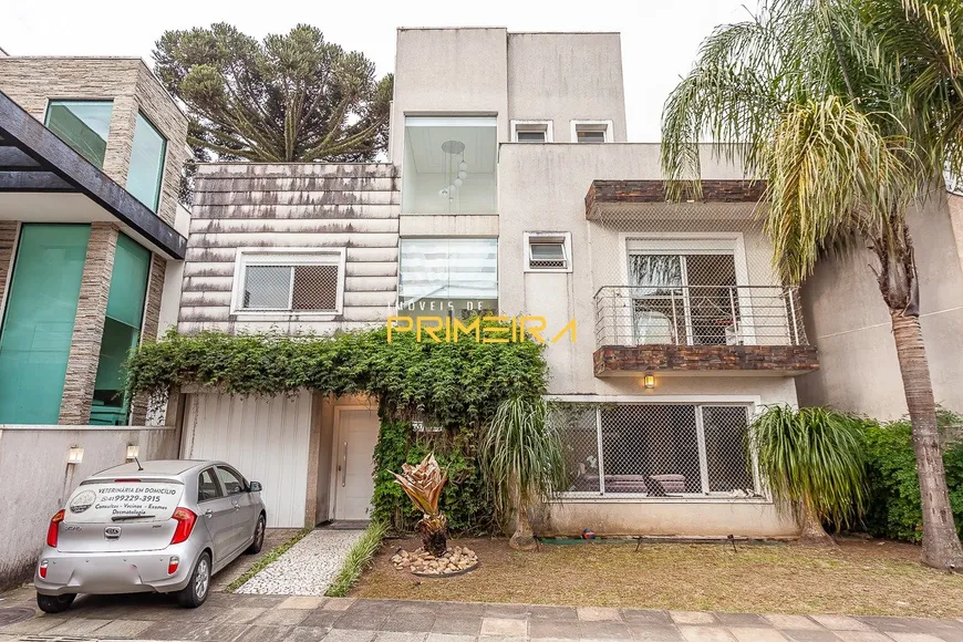 Foto 1 de Casa de Condomínio com 4 Quartos à venda, 270m² em Uberaba, Curitiba
