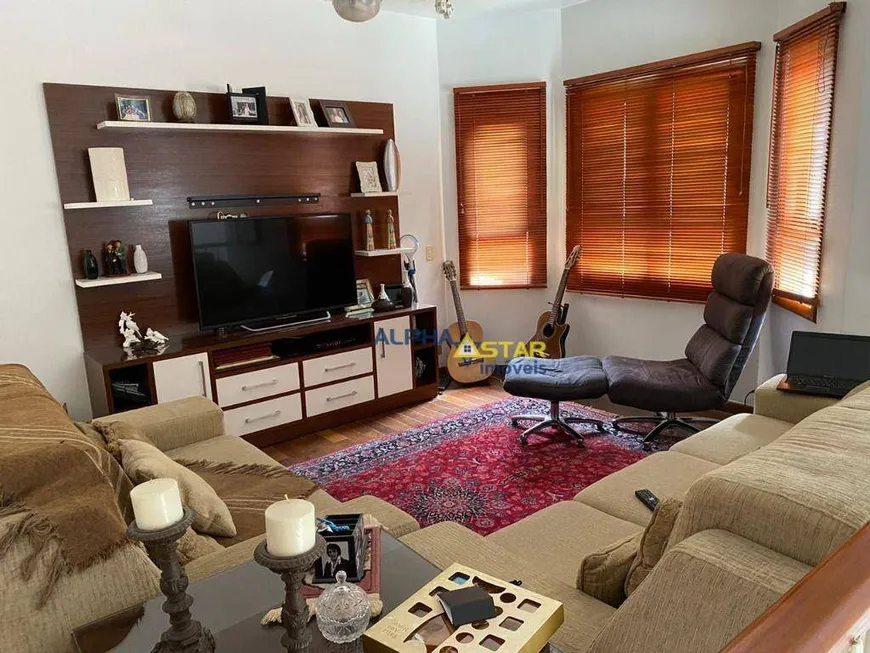 Foto 1 de Casa de Condomínio com 4 Quartos à venda, 307m² em Alphaville, Santana de Parnaíba