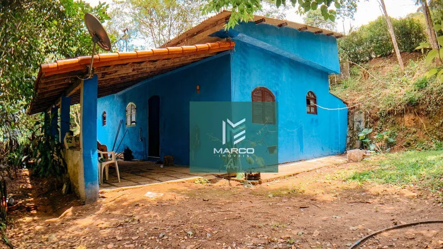 Foto 1 de Fazenda/Sítio com 2 Quartos à venda, 1442m² em Pessegueiros, Teresópolis