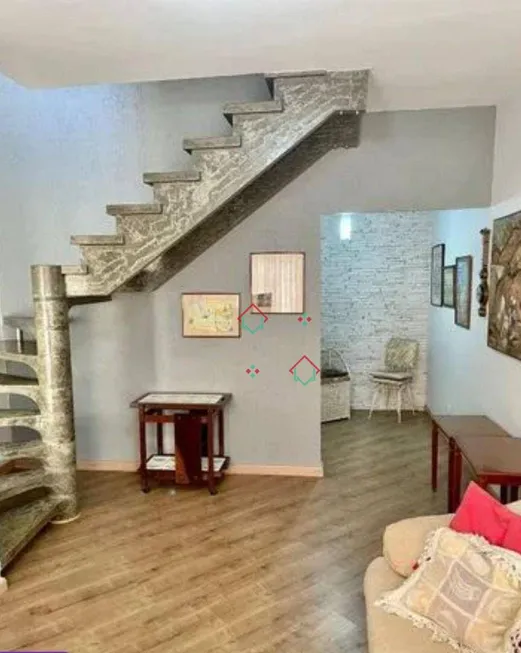 Foto 1 de Casa com 2 Quartos à venda, 65m² em Jardim Barro Branco, Cotia