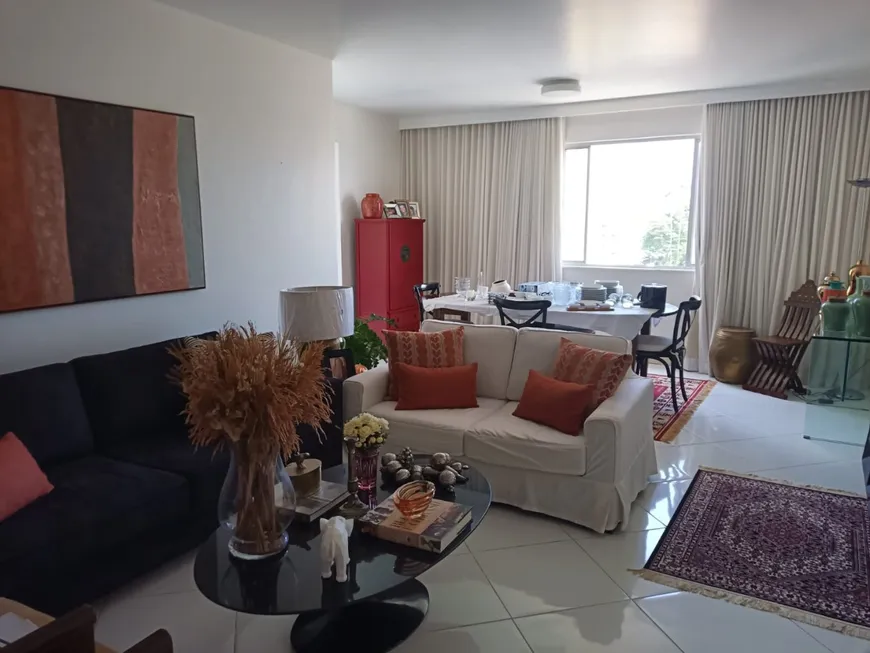 Foto 1 de Apartamento com 3 Quartos à venda, 139m² em Barra, Salvador