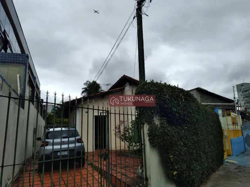 Foto 1 de Casa com 2 Quartos à venda, 312m² em Vila Mazzei, São Paulo