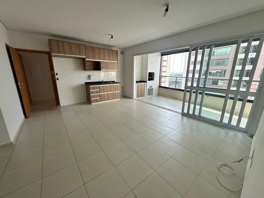 Foto 1 de Apartamento com 3 Quartos para alugar, 114m² em Vila Edmundo, Taubaté