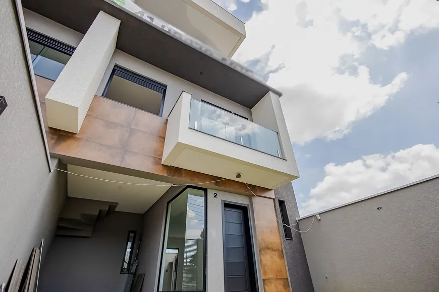 Foto 1 de Casa de Condomínio com 4 Quartos à venda, 180m² em Portão, Curitiba