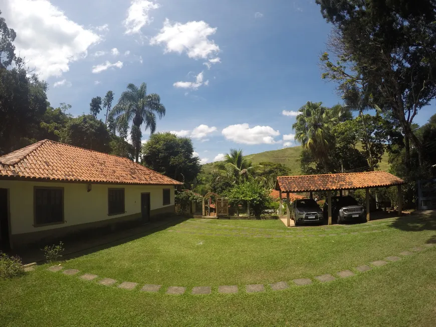 Foto 1 de Fazenda/Sítio com 7 Quartos à venda, 6390m² em Centro, Rio das Flores