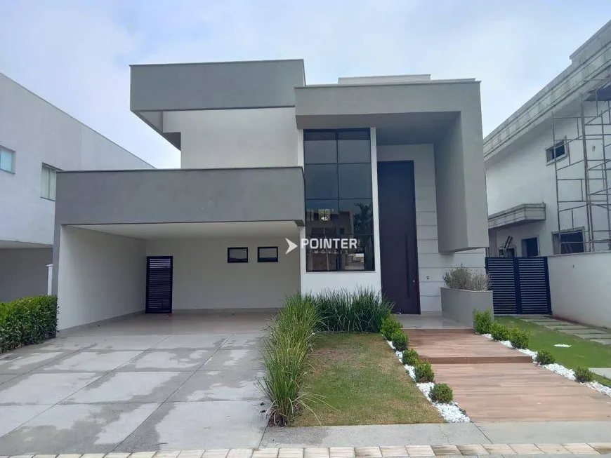 Foto 1 de Casa de Condomínio com 4 Quartos à venda, 304m² em Residencial Goiânia Golfe Clube, Goiânia