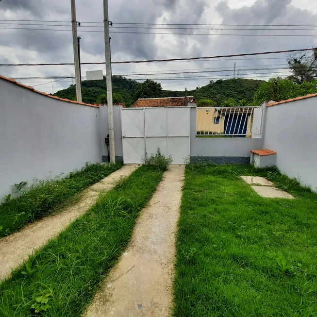 Foto 1 de Casa com 2 Quartos à venda, 80m² em Santa Rita, Nova Iguaçu