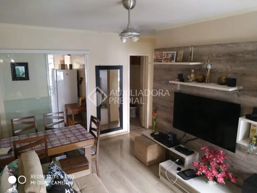 Foto 1 de Apartamento com 2 Quartos à venda, 56m² em Humaitá, Porto Alegre