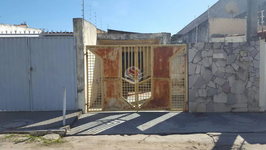 Foto 1 de Casa com 2 Quartos à venda, 210m² em Caseb, Feira de Santana