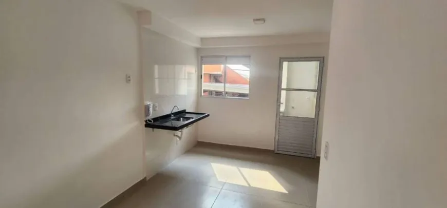 Foto 1 de Apartamento com 2 Quartos à venda, 40m² em Cidade Líder, São Paulo