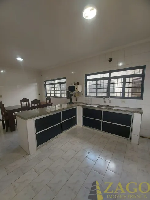 Foto 1 de Casa com 3 Quartos à venda, 312m² em Jardim Santo Agostinho, Franca