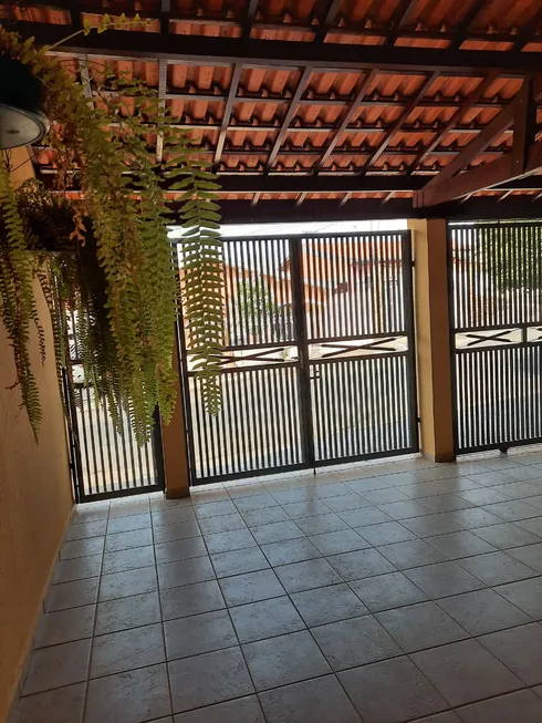 Foto 1 de Casa com 3 Quartos à venda, 194m² em Jardim do Sol, Indaiatuba