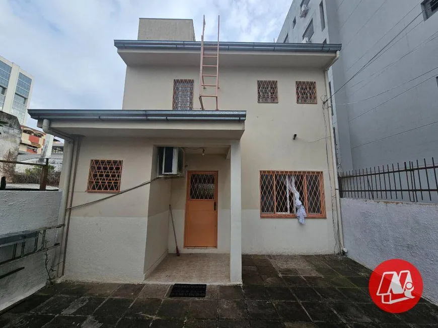 Foto 1 de Sobrado com 2 Quartos para alugar, 107m² em Santana, Porto Alegre