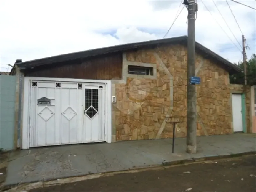 Foto 1 de Casa com 3 Quartos à venda, 247m² em Azulville I, São Carlos