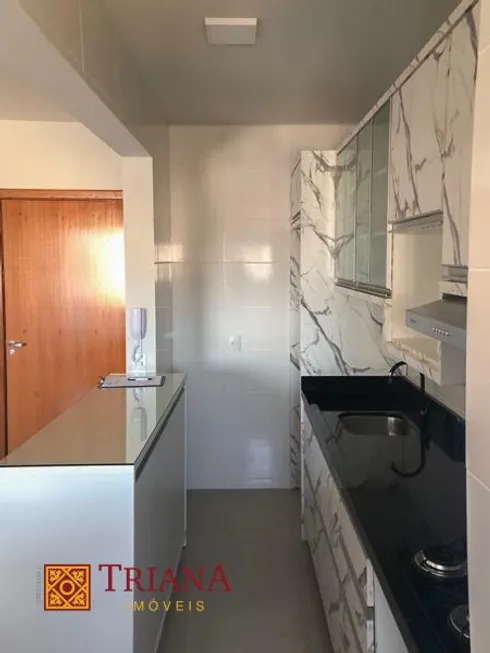 Foto 1 de Apartamento com 2 Quartos à venda, 53m² em Passa Vinte, Palhoça