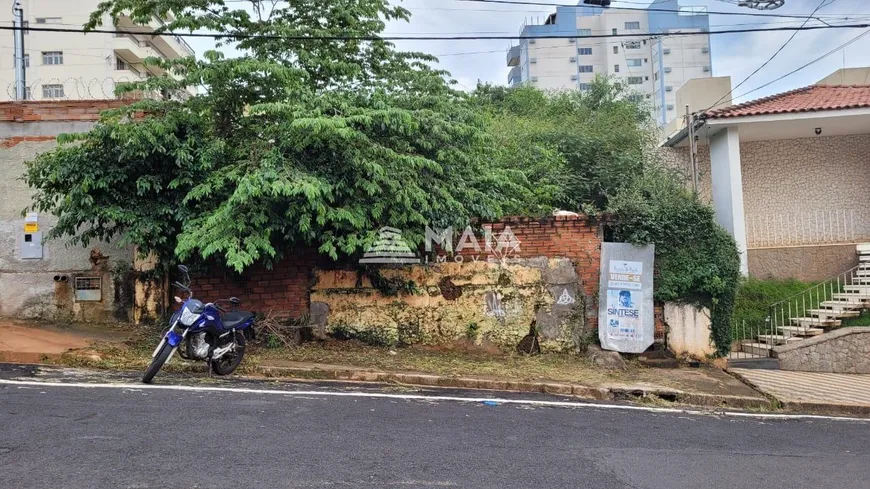 Foto 1 de Lote/Terreno à venda, 466m² em Fabrício, Uberaba