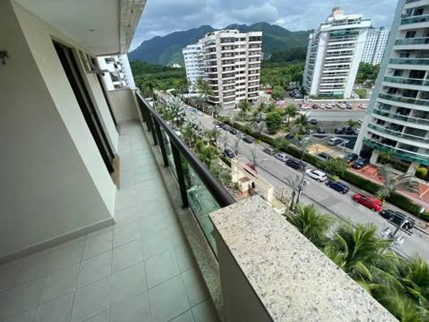 Foto 1 de Apartamento com 3 Quartos à venda, 80m² em Jacarepaguá, Rio de Janeiro