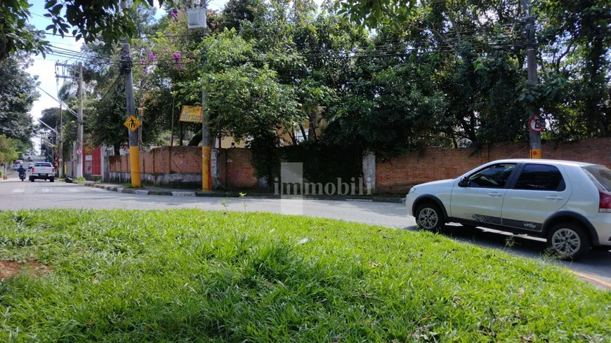 Foto 1 de Lote/Terreno à venda, 1819m² em Granja Viana, Cotia