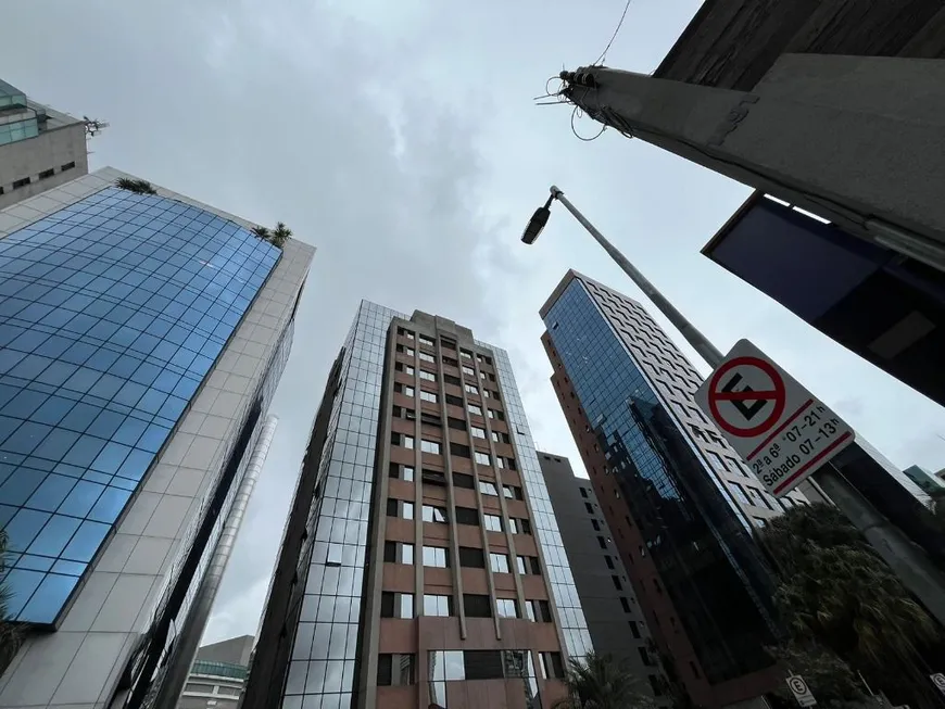 Foto 1 de Sala Comercial para alugar, 37m² em Vila Olímpia, São Paulo