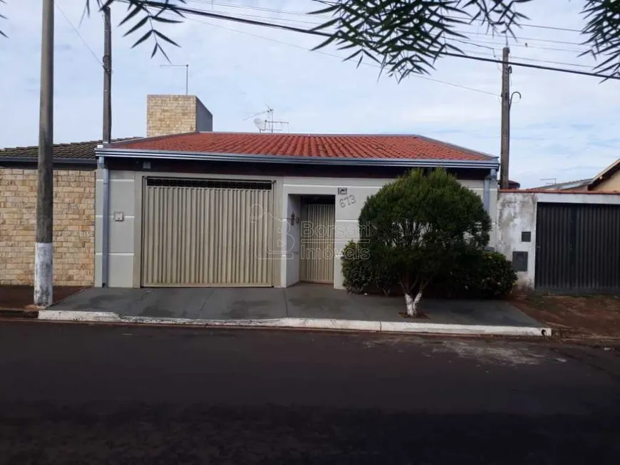 Foto 1 de Casa com 3 Quartos à venda, 163m² em Jardim Residencial Lupo II, Araraquara
