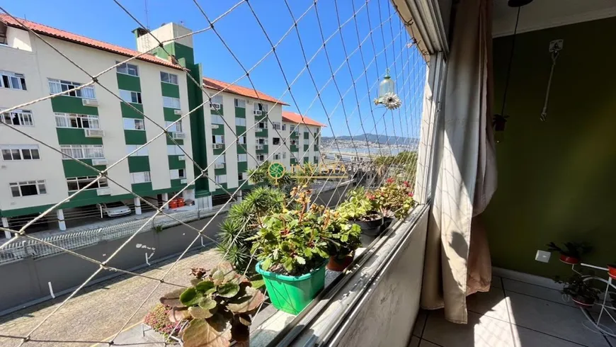 Foto 1 de Apartamento com 3 Quartos à venda, 81m² em Estreito, Florianópolis