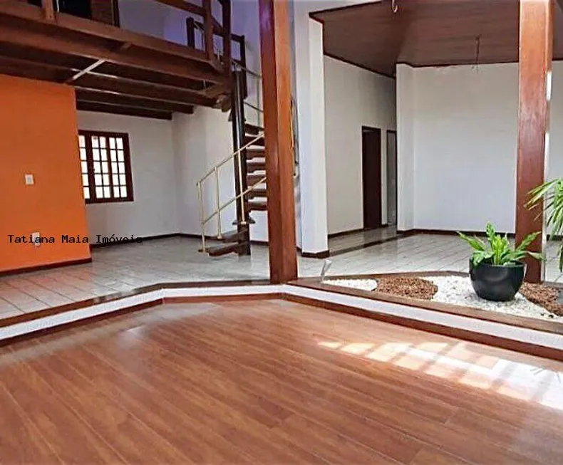 Foto 1 de Casa com 3 Quartos à venda, 300m² em Ponta Negra, Natal