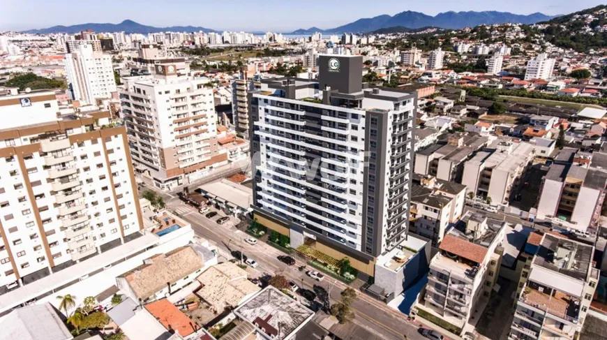 Foto 1 de Apartamento com 4 Quartos à venda, 154m² em Nossa Senhora do Rosário, São José