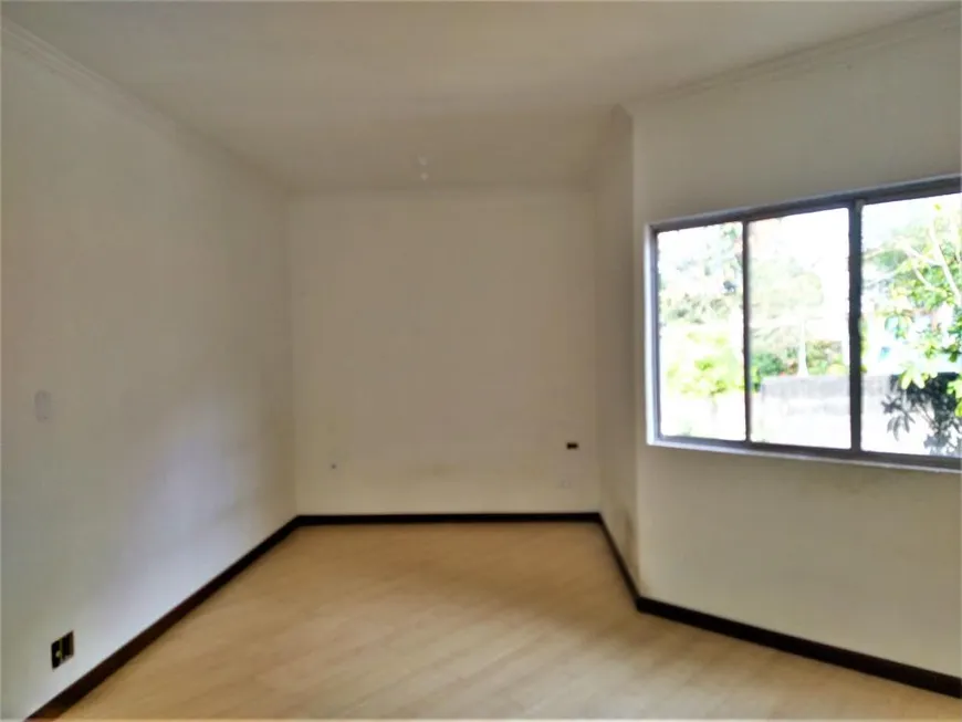 Foto 1 de Casa com 4 Quartos à venda, 322m² em Jordanopolis, Arujá