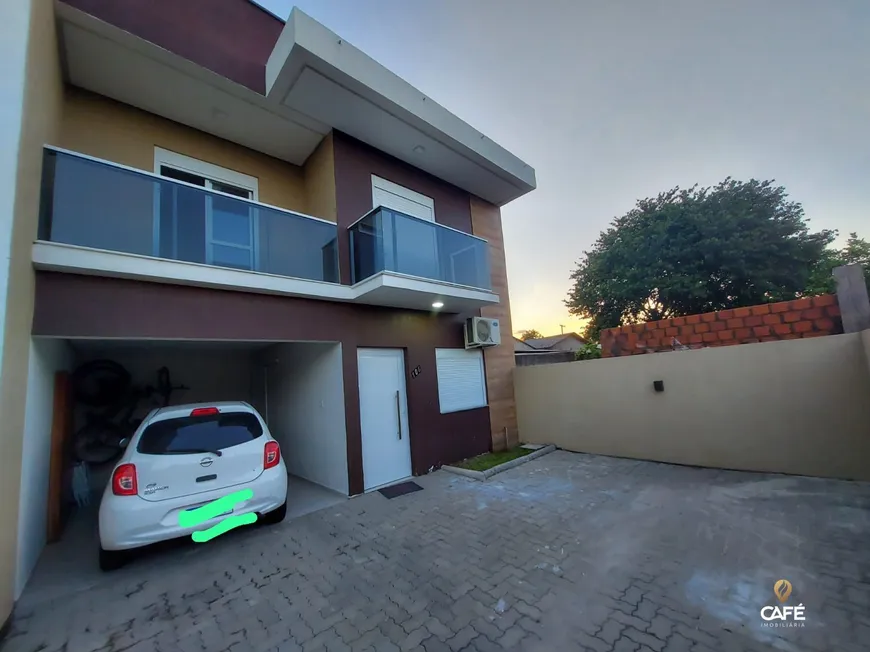 Foto 1 de Casa com 3 Quartos à venda, 145m² em Pinheiro Machado, Santa Maria