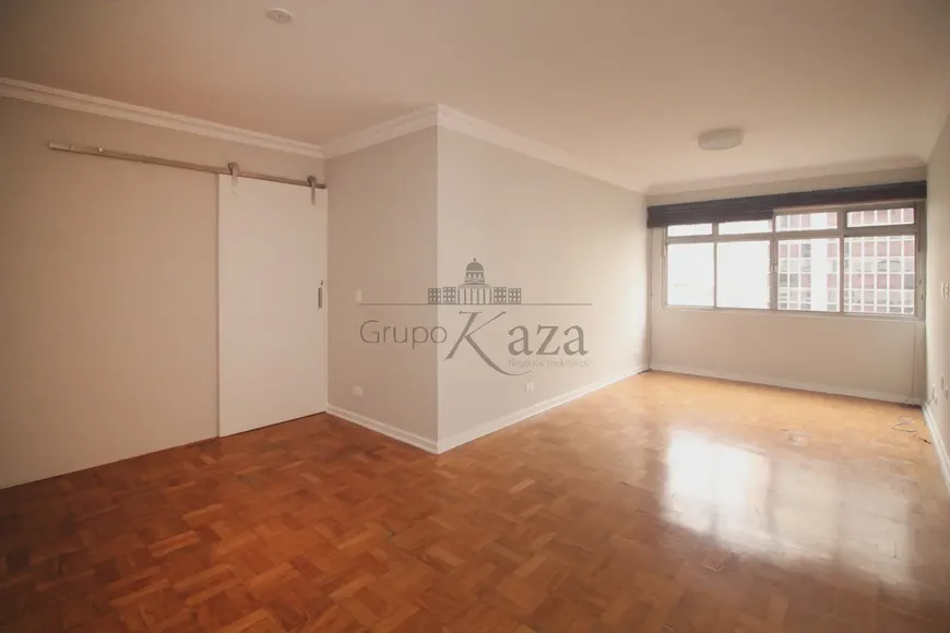 Foto 1 de Apartamento com 2 Quartos à venda, 100m² em Vila Nova Conceição, São Paulo