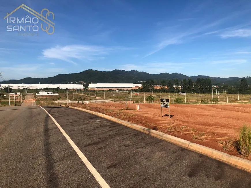 Foto 1 de Lote/Terreno à venda, 375m² em Areias Do Meio, Governador Celso Ramos