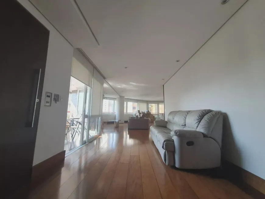 Foto 1 de Apartamento com 3 Quartos à venda, 224m² em Vila Andrade, São Paulo