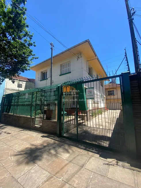 Foto 1 de Casa com 4 Quartos à venda, 335m² em Centro, Caxias do Sul