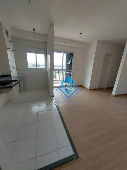 Foto 1 de Apartamento com 2 Quartos para venda ou aluguel, 60m² em Vila Metalurgica, Santo André