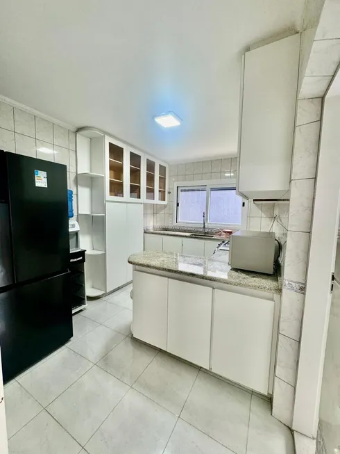 Foto 1 de Casa de Condomínio com 3 Quartos para venda ou aluguel, 276m² em Alphaville, Santana de Parnaíba