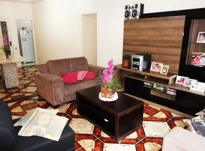 Foto 1 de Apartamento com 3 Quartos à venda, 92m² em Lagoa, Rio de Janeiro