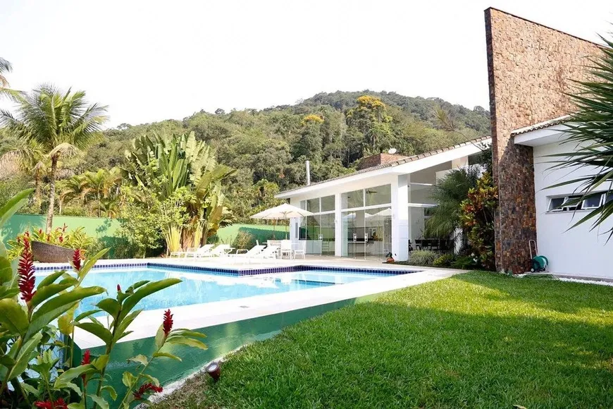 Foto 1 de Casa de Condomínio com 4 Quartos à venda, 700m² em Balneário Praia do Perequê , Guarujá