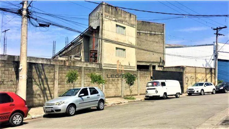 Foto 1 de Galpão/Depósito/Armazém à venda, 1493m² em Cumbica, Guarulhos