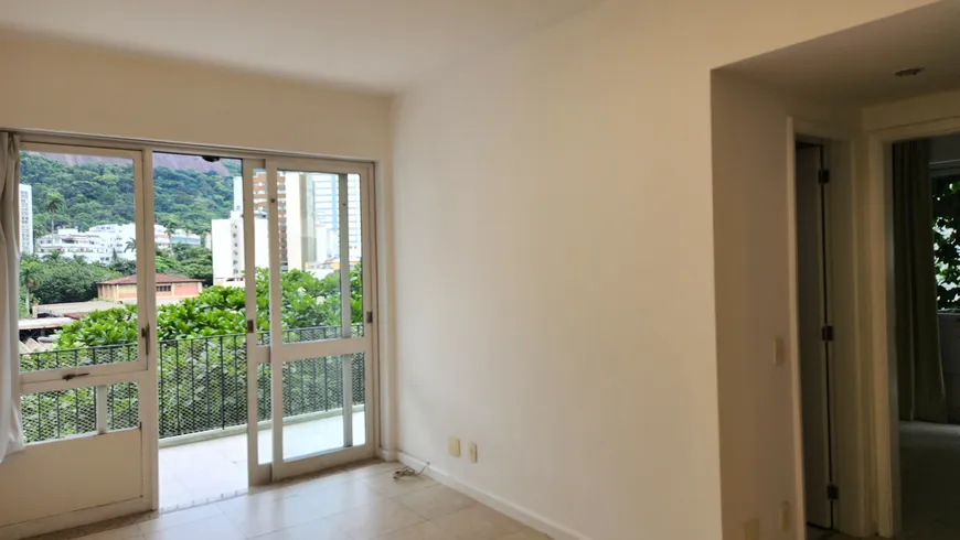 Foto 1 de Apartamento com 1 Quarto à venda, 63m² em Humaitá, Rio de Janeiro