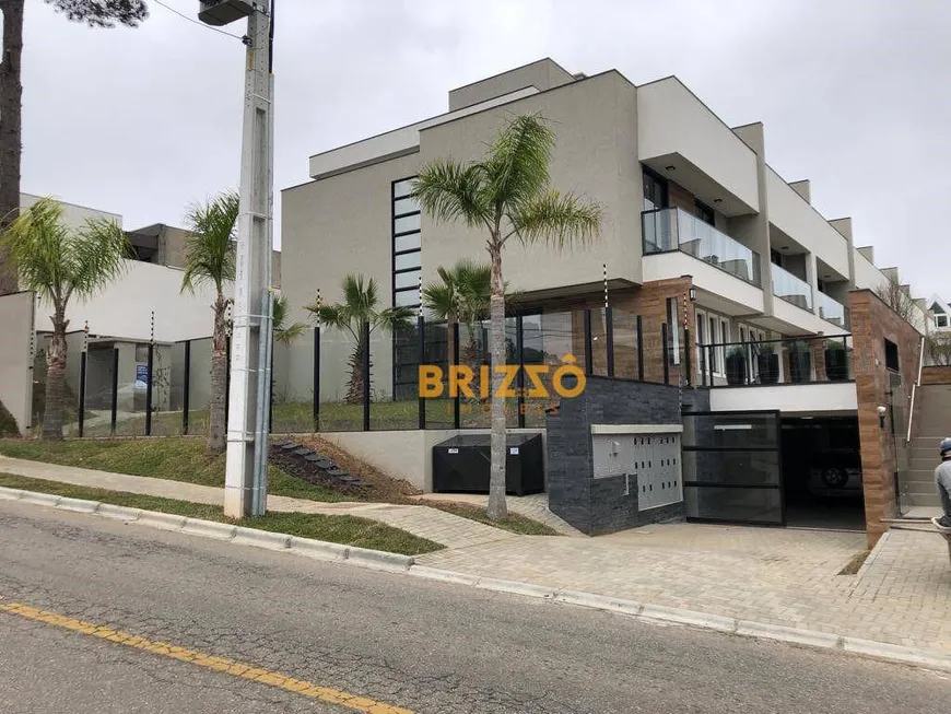 Foto 1 de Casa de Condomínio com 3 Quartos à venda, 280m² em Santo Inácio, Curitiba